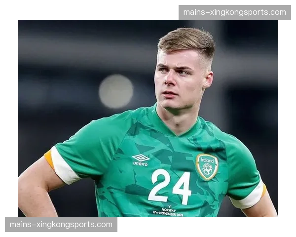 埃文弗格森布莱顿锋线新星身价1500万 爱尔兰高中锋技术特点