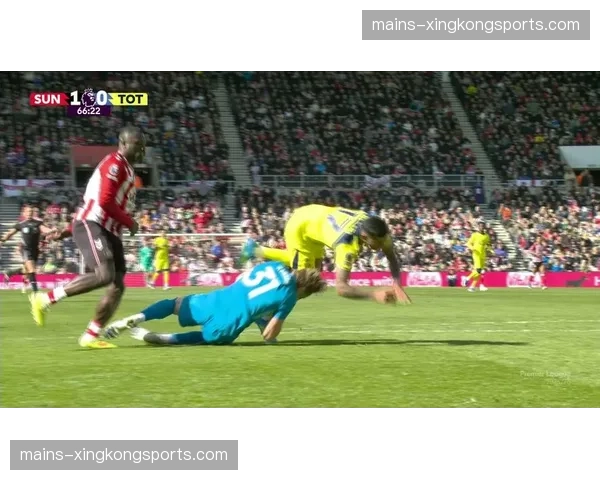 热刺0-1桑德兰保级战：穆杰莱折射破门，罗梅罗伤退泪洒赛场