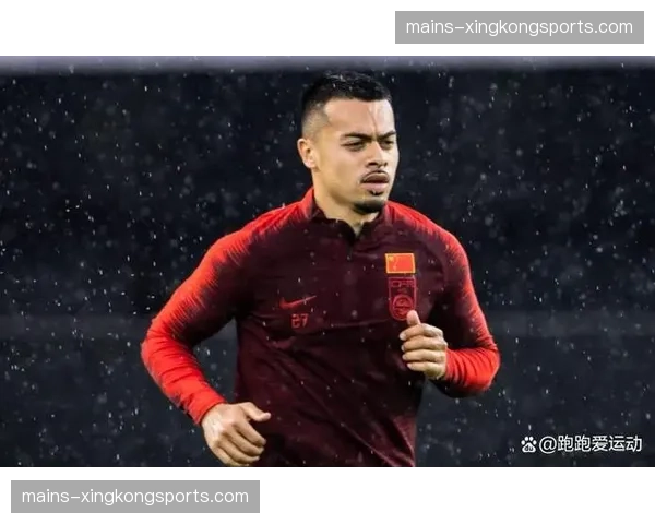 申花后腰李可连续因伤休战 中场拦截能力受到明显影响